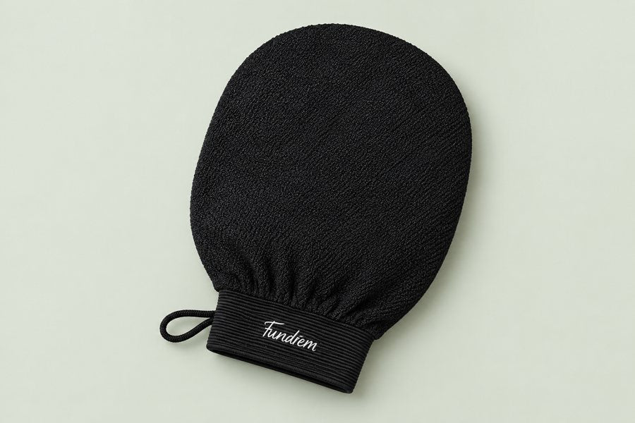 Black exfoliating mitt with cuff and hanging loop